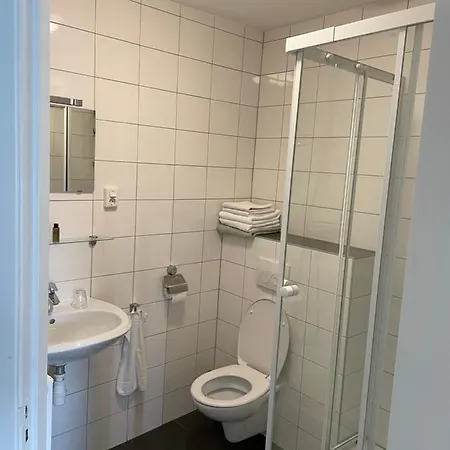 Oda ve Kahvaltı Bruxelles - & 4*