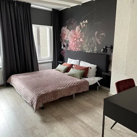 Bruxelles - & 4* Venlo