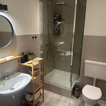 Bruxelles - & Bed & Breakfast *