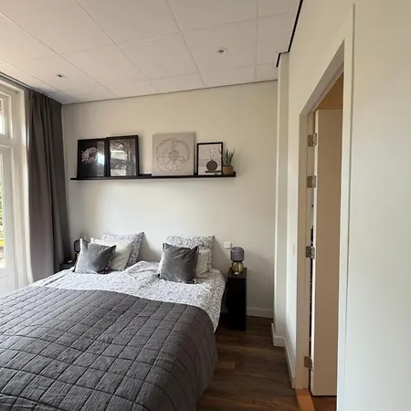Nocleg ze śniadaniem Bruxelles - & 4*
