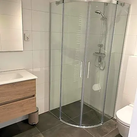 Oda ve Kahvaltı Bruxelles - & 4*