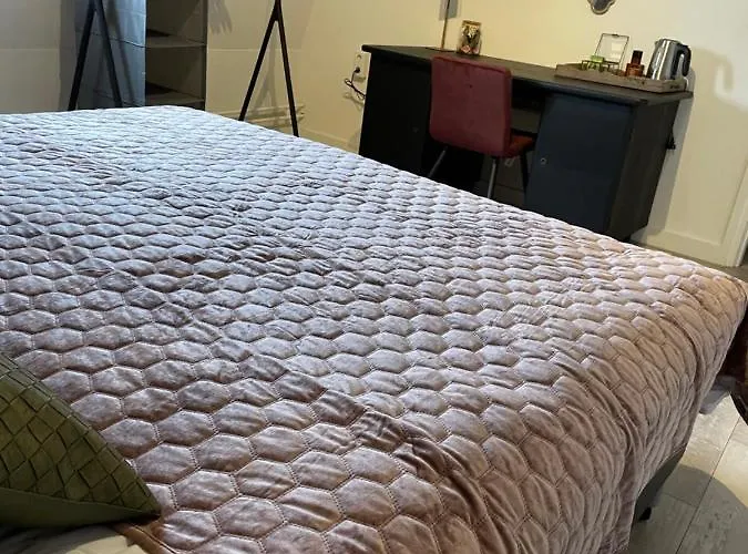 فندق مبيت وإفطار Bruxelles - &