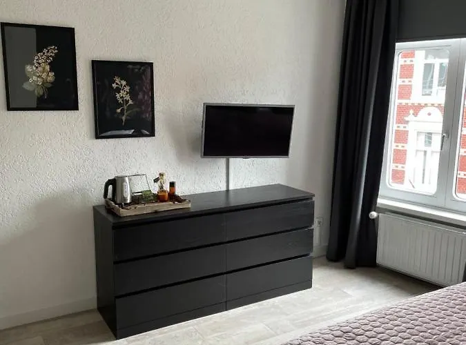 Alojamento de Acomodação e Pequeno-almoço Bruxelles - &